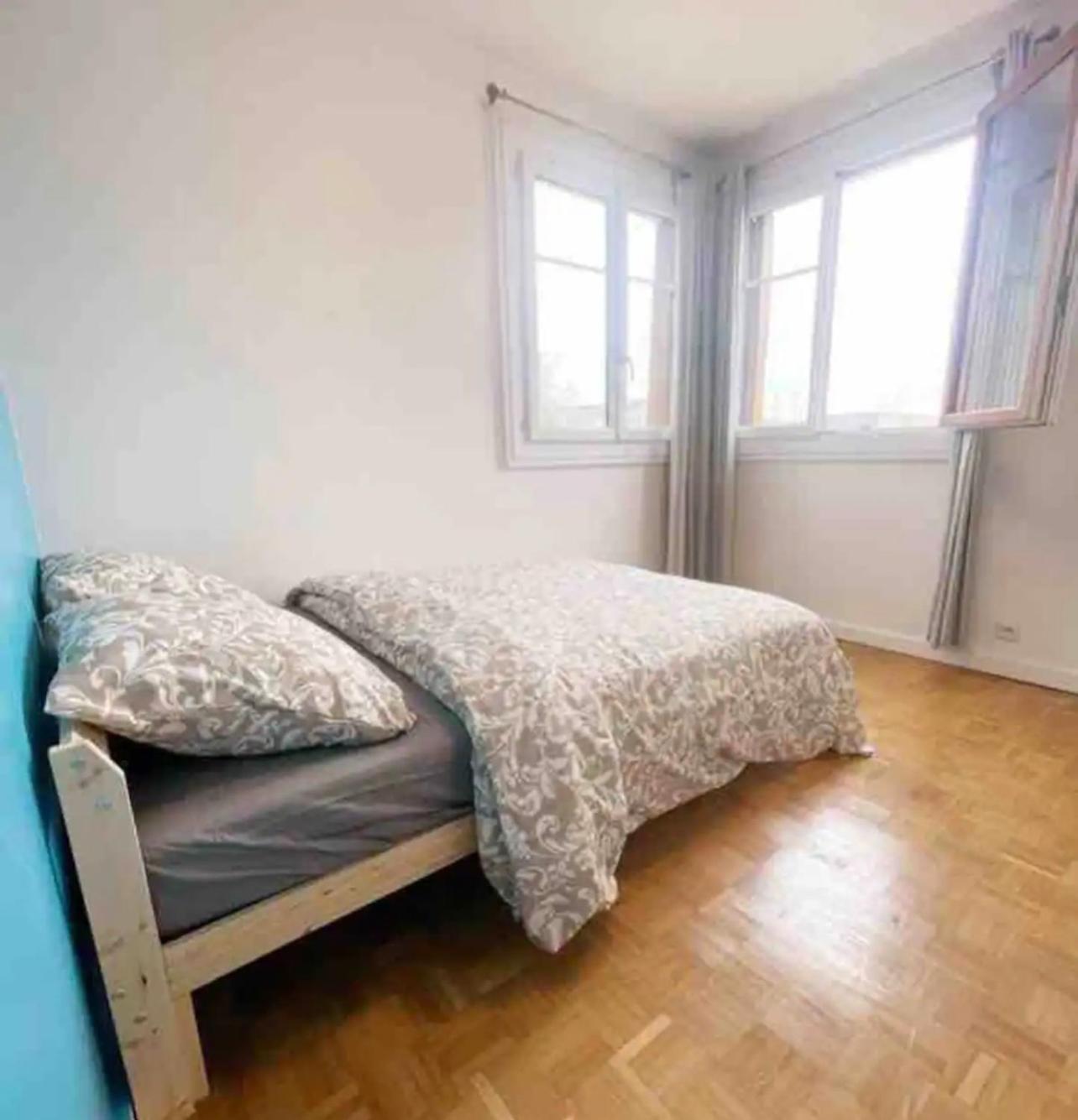 Modern 2 Bedroom Apartment Near Paris Metro, Giant Flat Screen Tv 85 Inches, Balcony, Free Parking Ivry-sur-Seine Exteriör bild